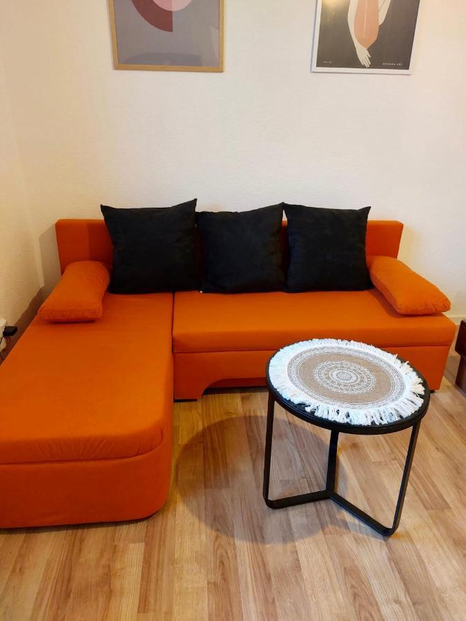 Utulny Apartman V Centre Bb بانْشكا بيشتريتْسا المظهر الخارجي الصورة