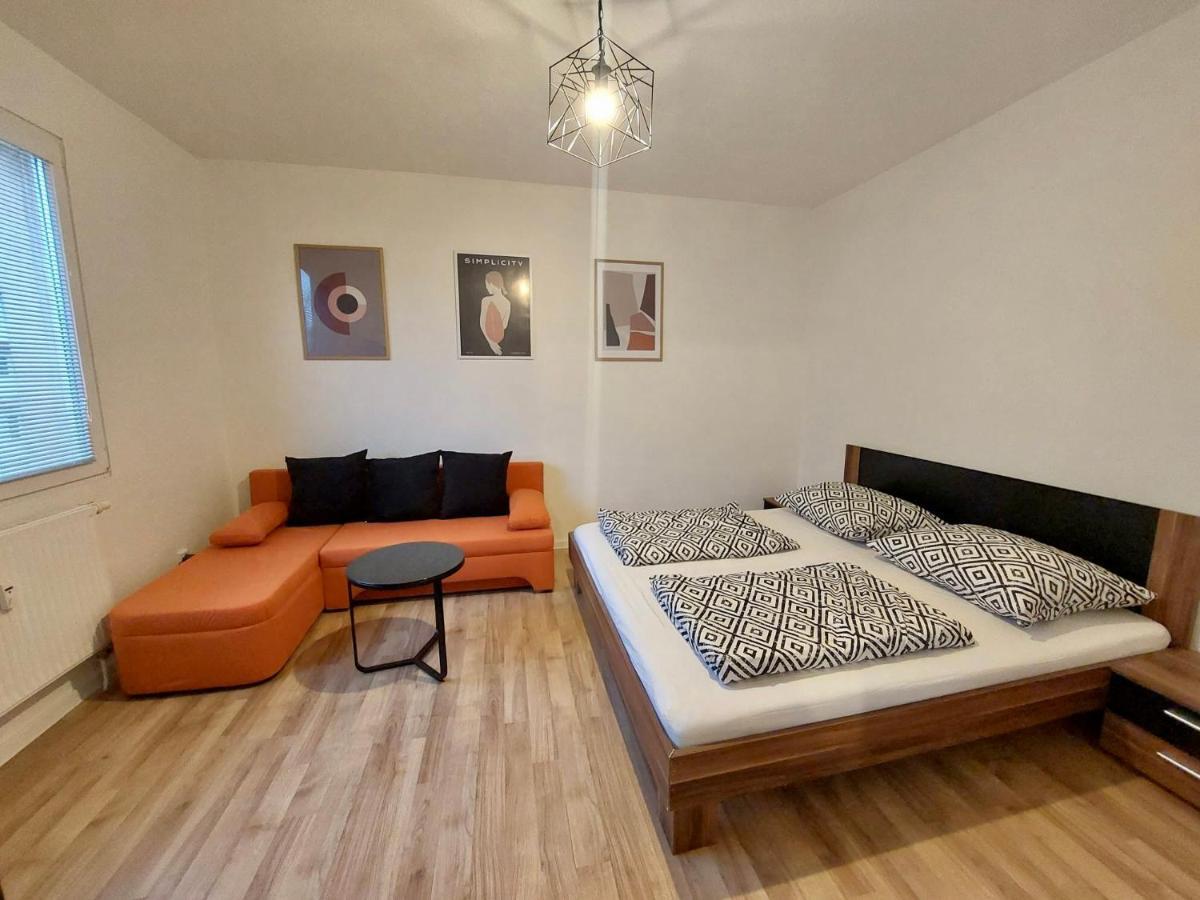 Utulny Apartman V Centre Bb بانْشكا بيشتريتْسا المظهر الخارجي الصورة